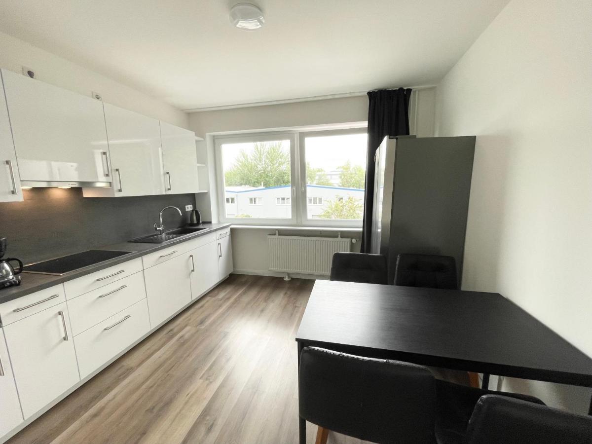 Zentrale Wohnung Mit 3 Schlafzimmer Fuer Bis Zu 9 Personen Hamburg Exterior foto